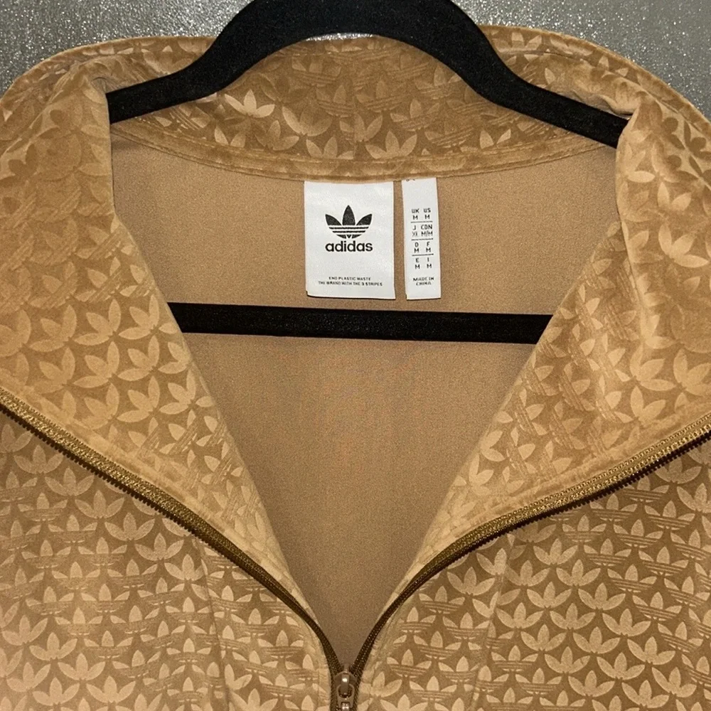Adidas Original adicolor 70s unisex velour fleece top limited edition